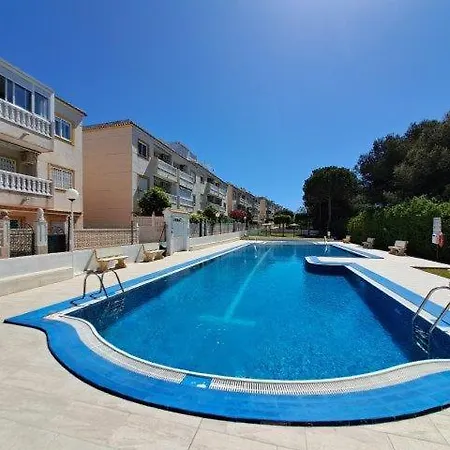 Casa Oleander Апартаменты Торевьиа